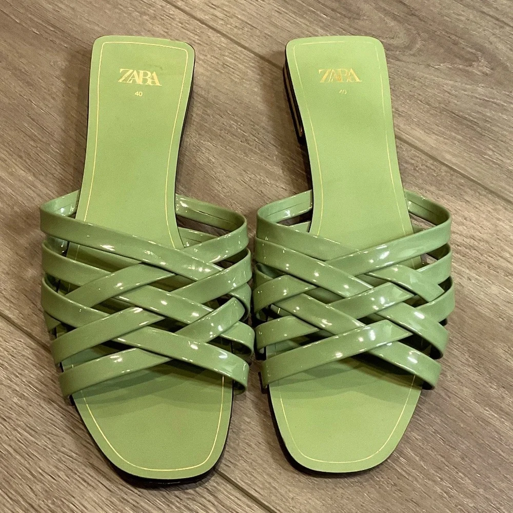 ZARA Green Glossy  Sandal Size EU40 US 9 - Picture 2 of 7
